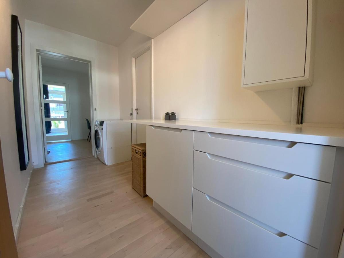 Central Copenhagen Apt With Balcony, Free Parking W Elevator Dış mekan fotoğraf