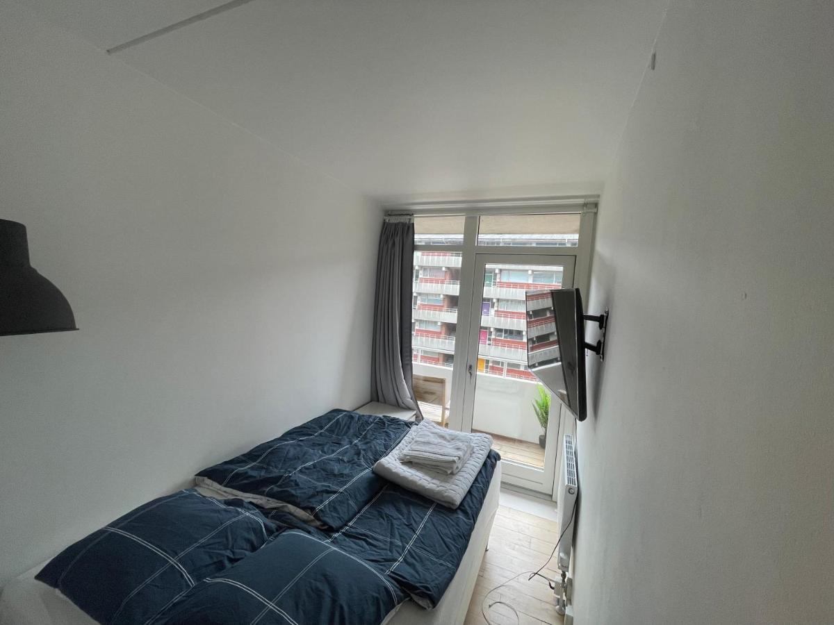 Central Copenhagen Apt With Balcony, Free Parking W Elevator Dış mekan fotoğraf